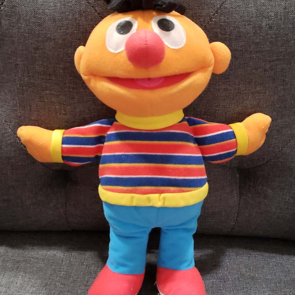 Ernie Plush 12" Mattel Fisher-Price Sesame Street Stuffed Animal 2002